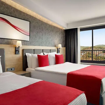 Ramada By Wyndham Dalaman Zewnętrze zdjęcie