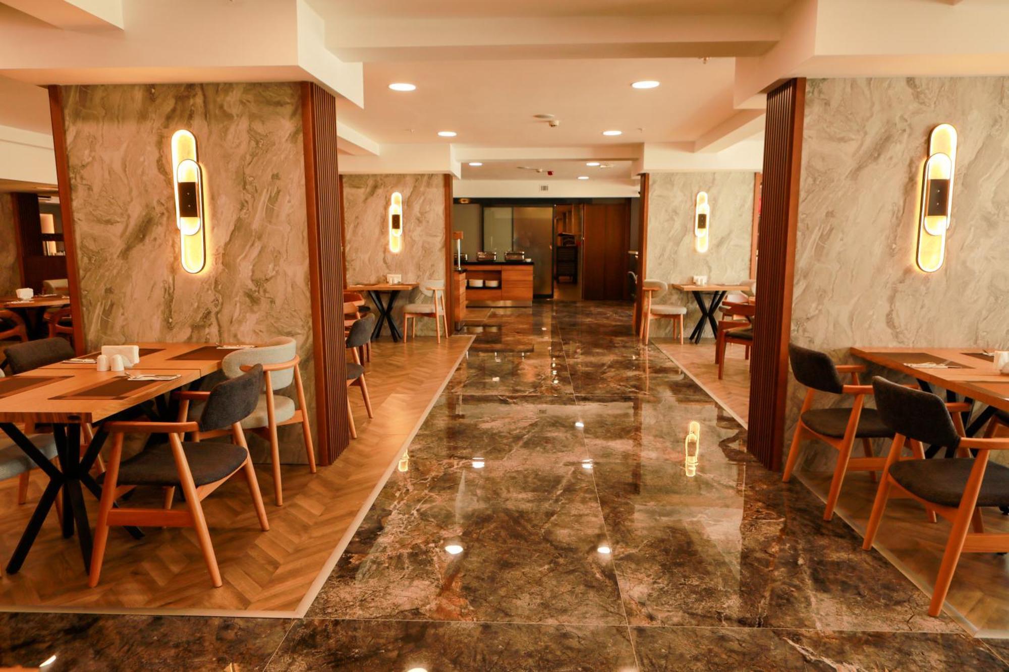 Ramada By Wyndham Hotel