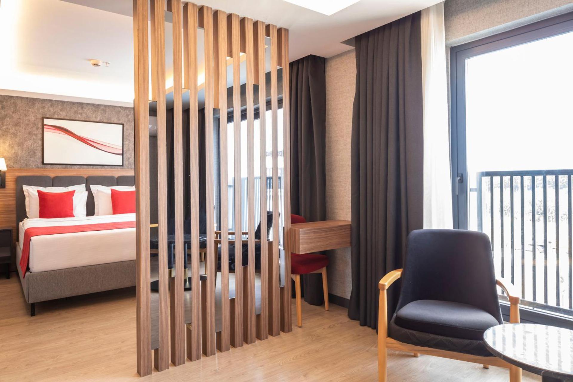 Ramada By Wyndham Hotel 5*